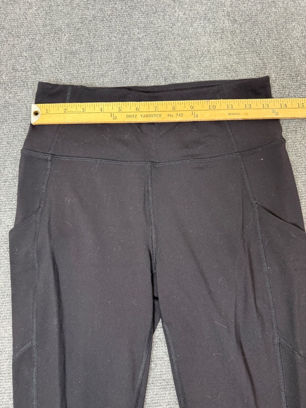 tek gear Black High-Rise Shapewear Cropped Leggings with Pockets Sz M (A3) - Picture 3 of 7